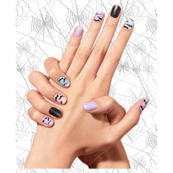 🎃Dashing Diva Gloss Ultra Shine 32 Gel Nail Strips~Dusk Til Dawn Halloween/Bats - Picture 2 of 6